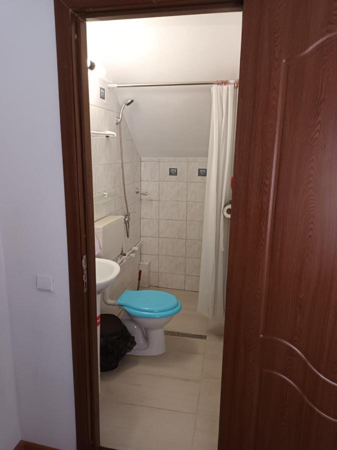 Cazare Adela Horezu Exteriér fotografie