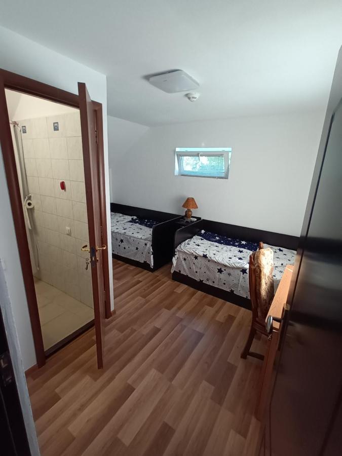 Cazare Adela Horezu Exteriér fotografie